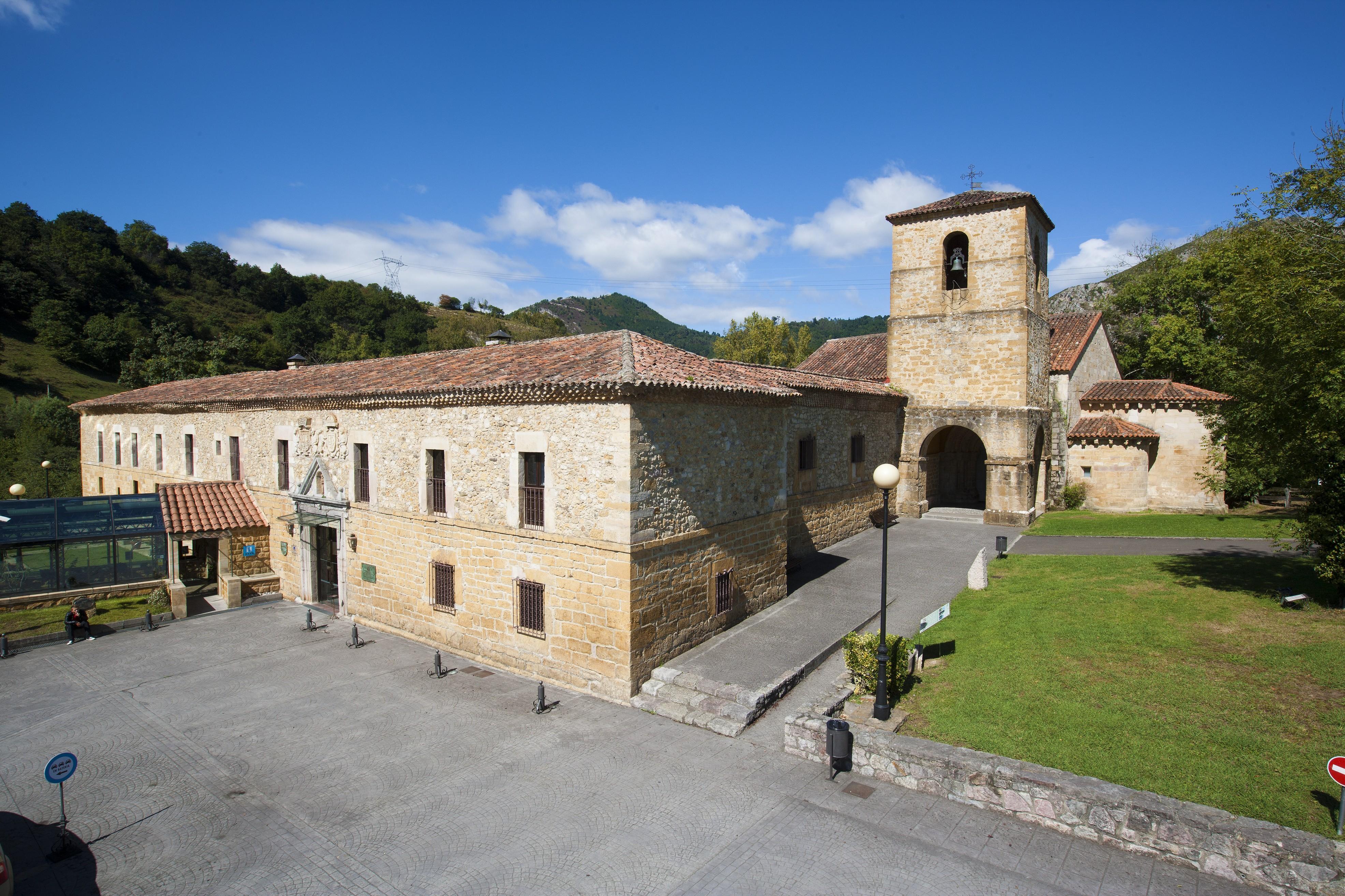 De Cangas De Onis Hotel