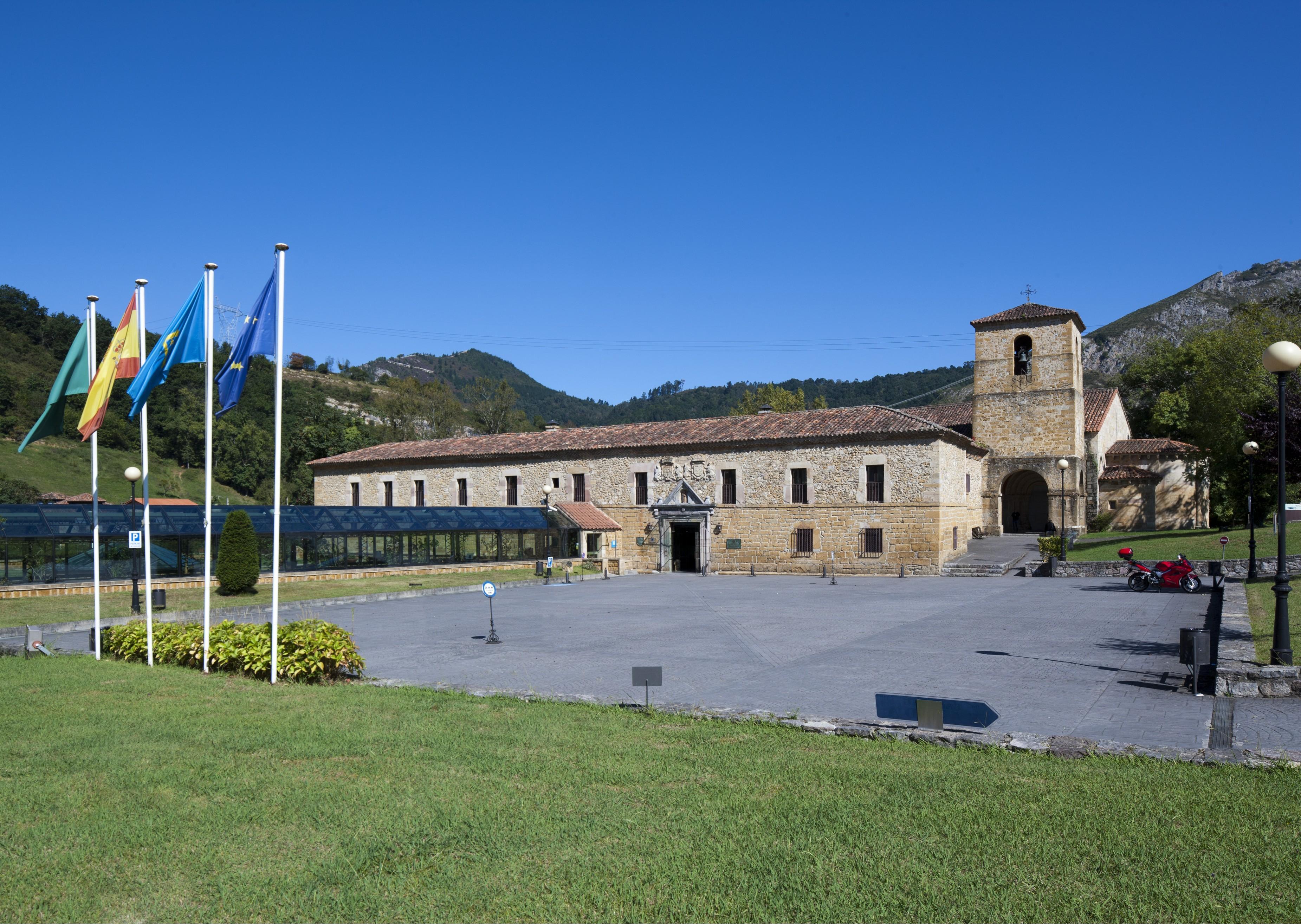 De Cangas De Onis Hotel